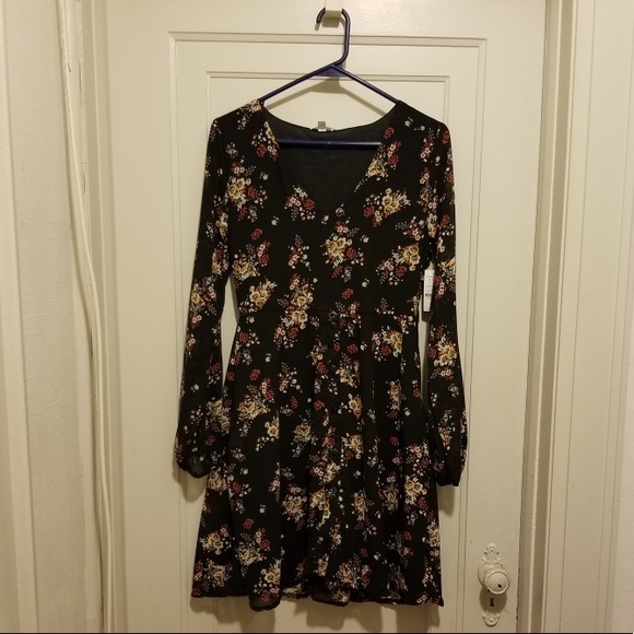 Long Sleeve Floral Dress - Picture 1 of 6